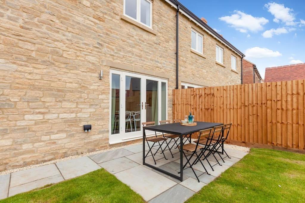 Oxfordshire Living - The Vanderbilt - Holiday home *