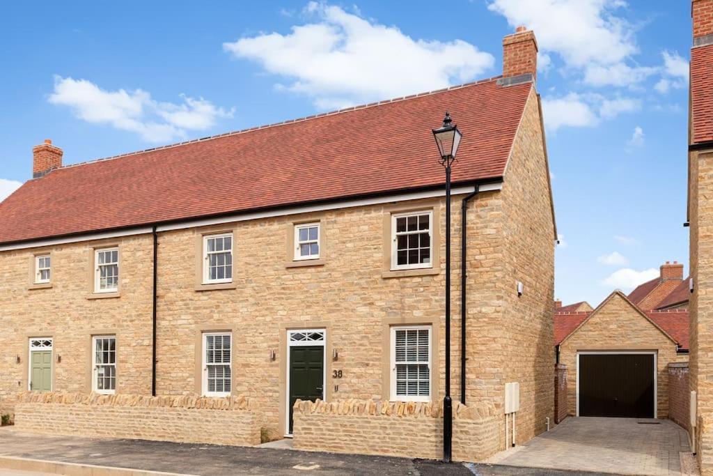 Holiday home Oxfordshire Living - The Vanderbilt - Woodstock