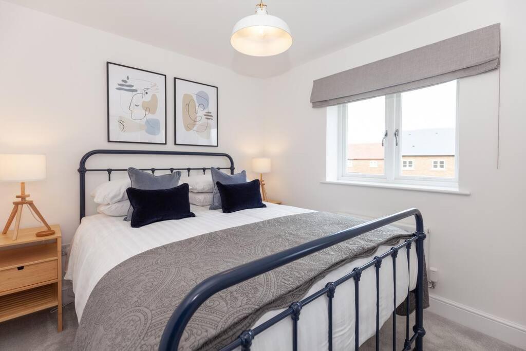 Oxfordshire Living - The Vanderbilt - Holiday home